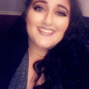 Meet your Posher, Em